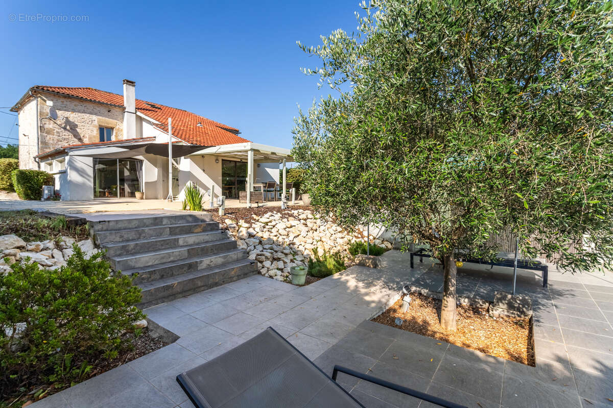 Maison à TOURNON-D&#039;AGENAIS