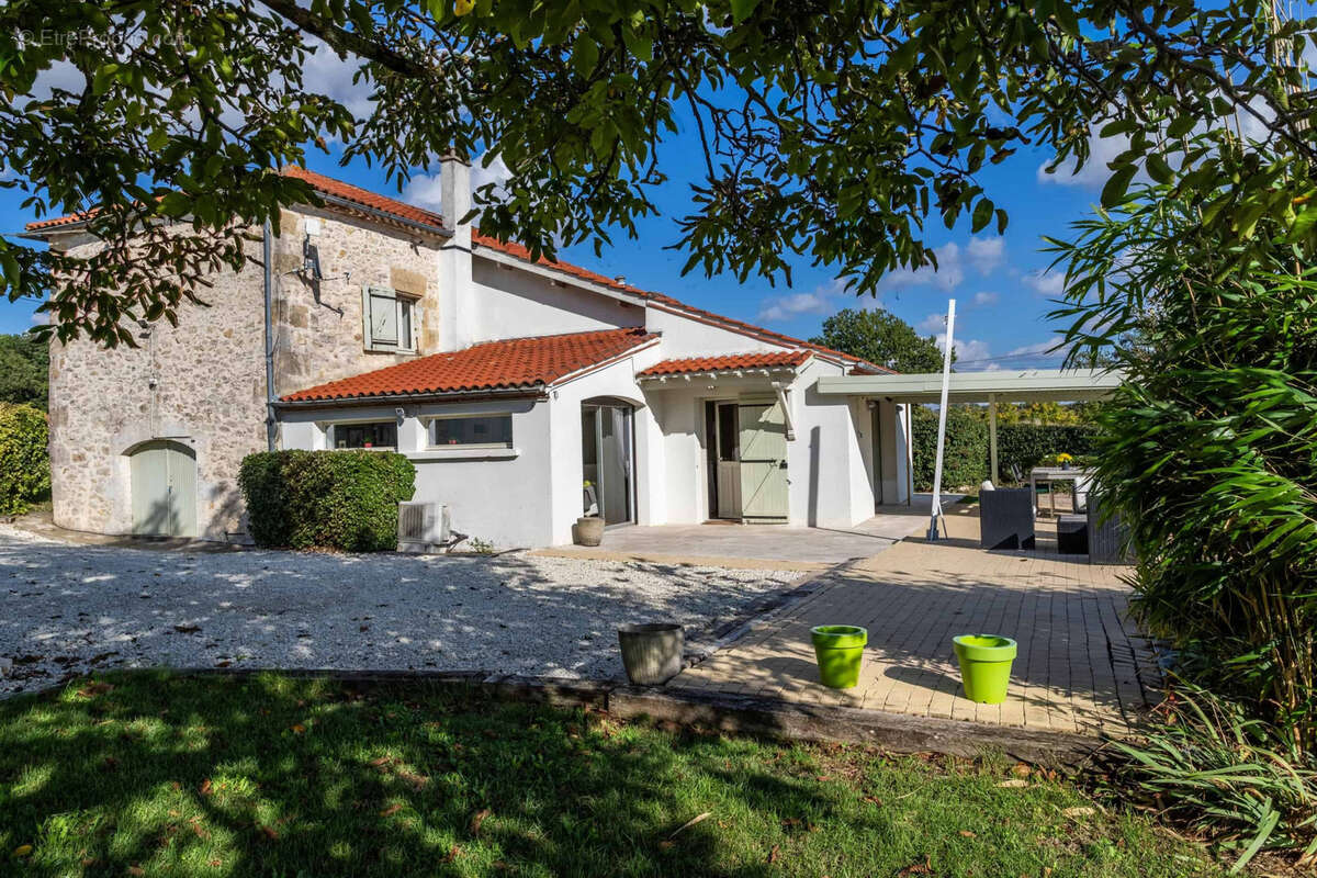 Maison à TOURNON-D&#039;AGENAIS