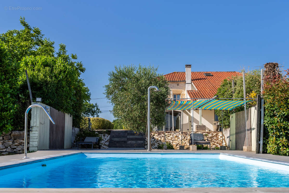 Maison à TOURNON-D&#039;AGENAIS