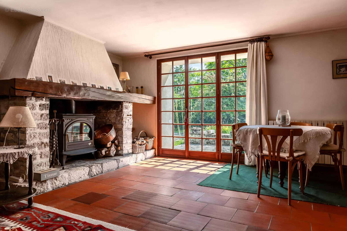 Maison à CASTELSAGRAT