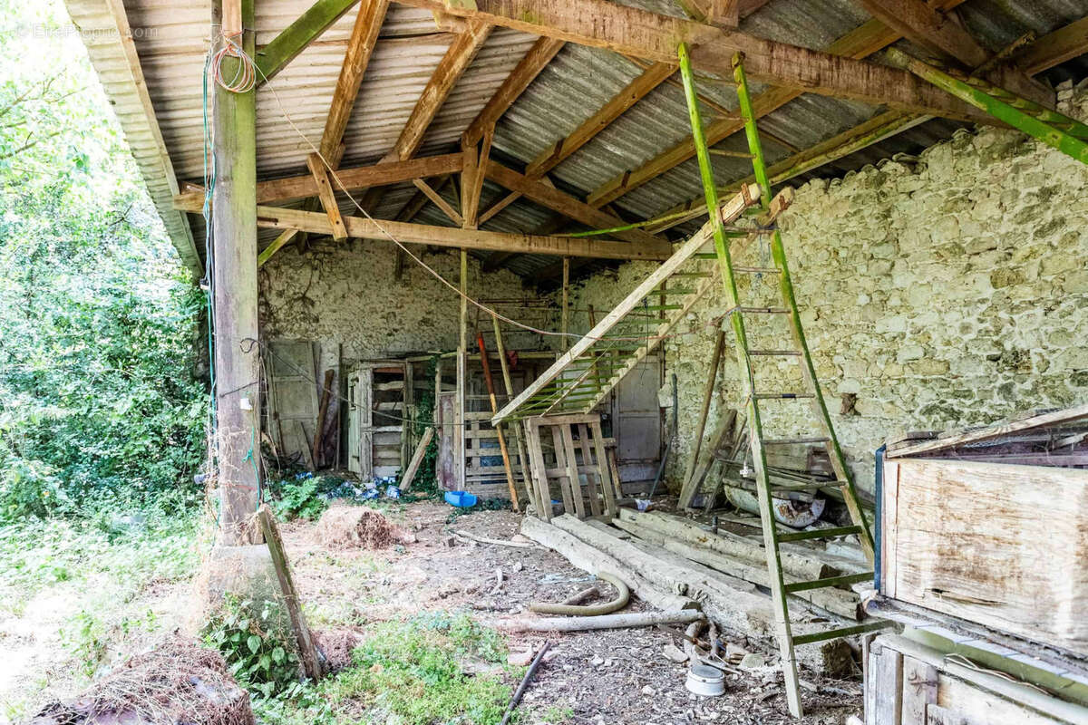 Maison à BOURG-DE-VISA