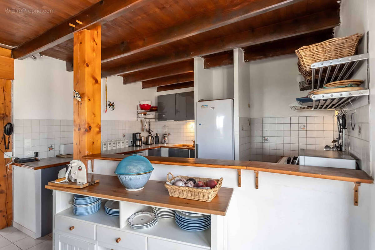 Maison à MONTAIGU-DE-QUERCY