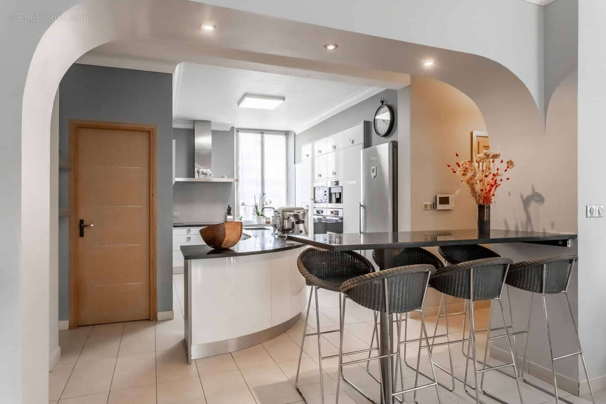 Maison à SAINT-NICOLAS-DE-LA-GRAVE