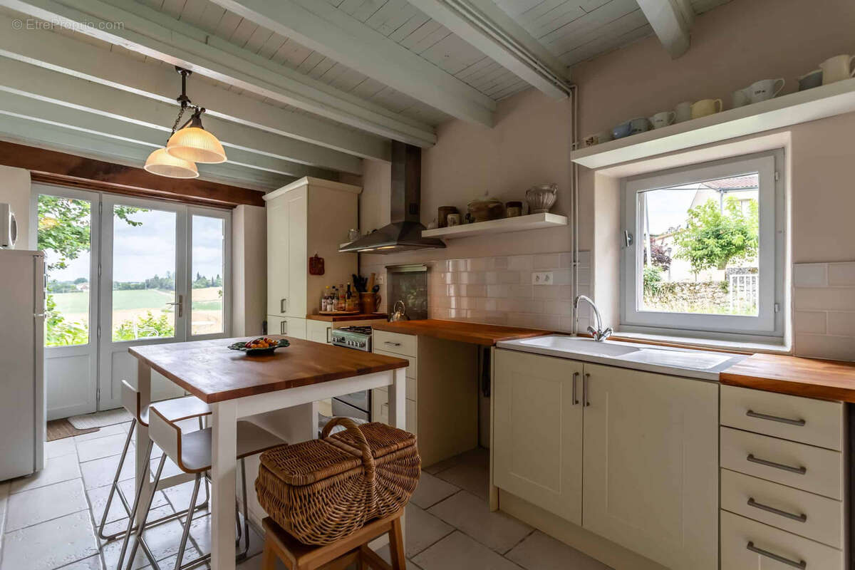 Maison à BOURG-DE-VISA