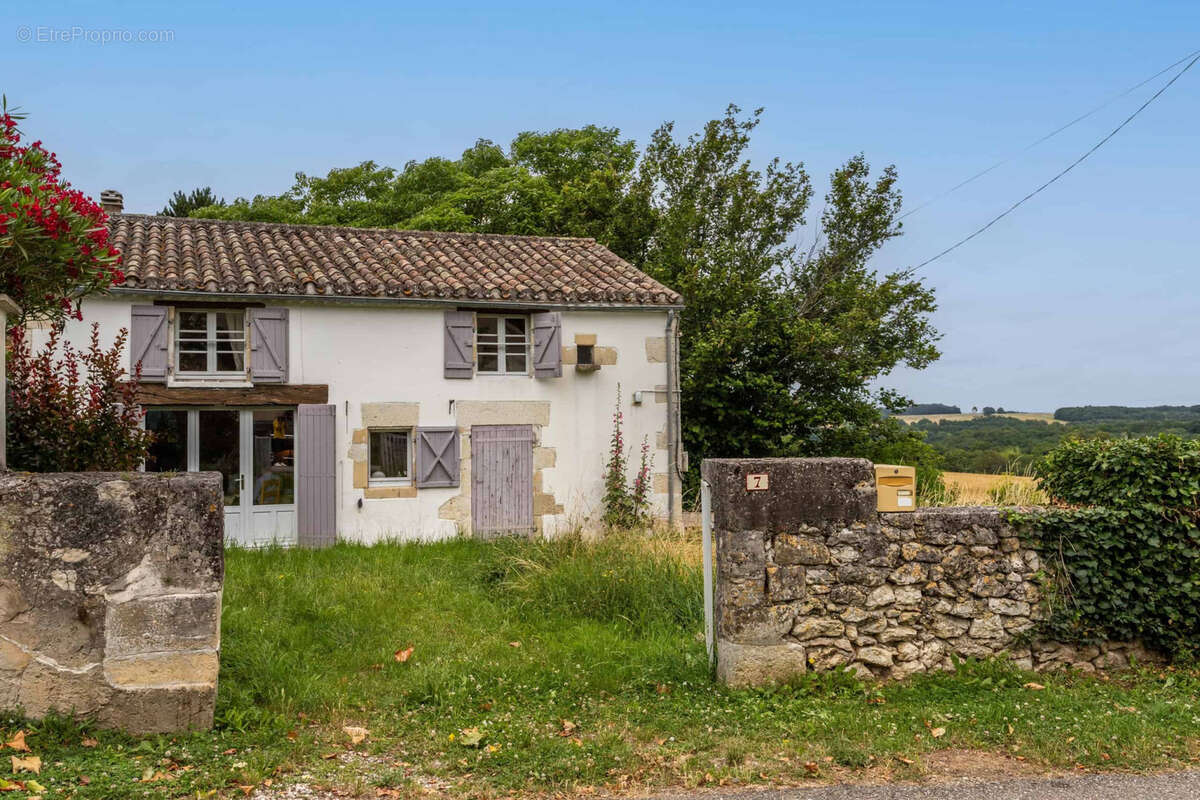 Maison à BOURG-DE-VISA