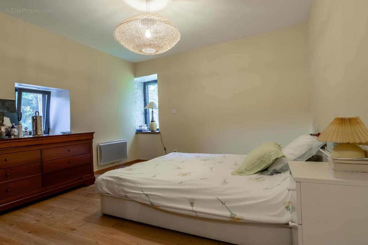 Maison à LAROQUE-TIMBAUT