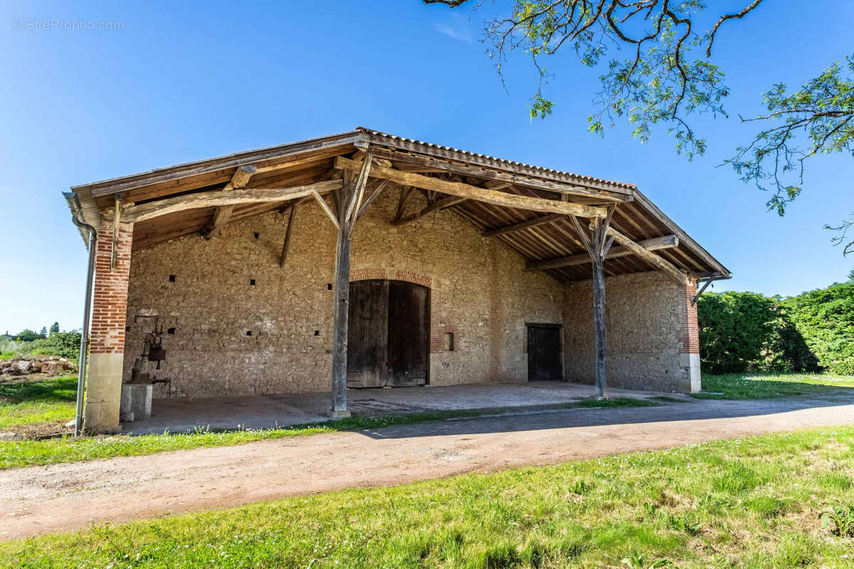 Maison à SAINT-SYLVESTRE-SUR-LOT
