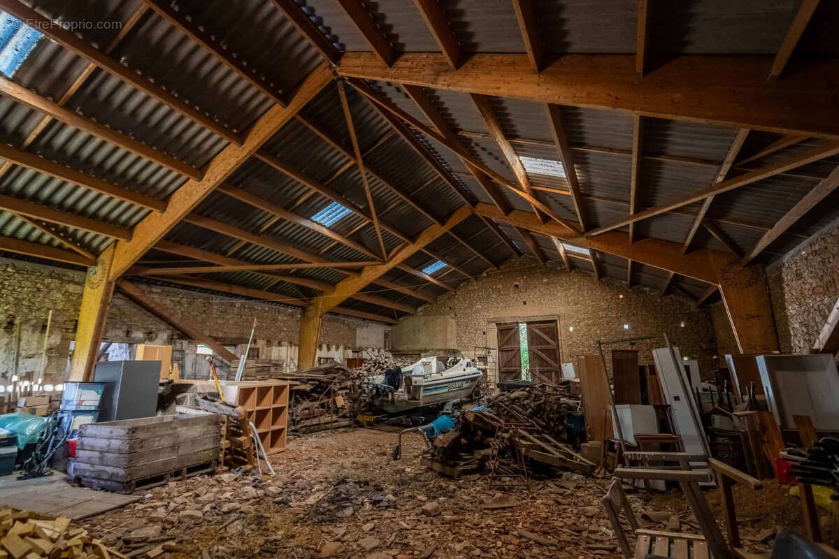 Maison à SAINT-SYLVESTRE-SUR-LOT