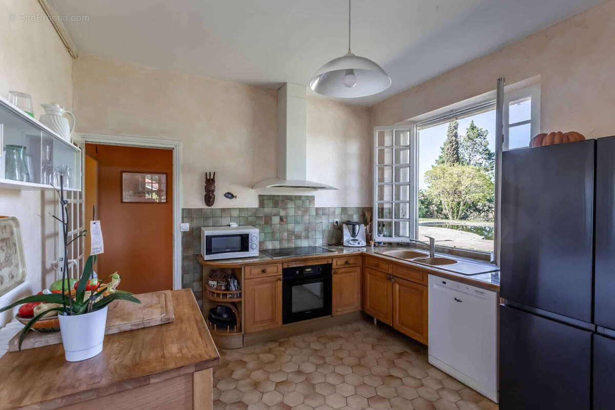 Maison à SAINT-SYLVESTRE-SUR-LOT