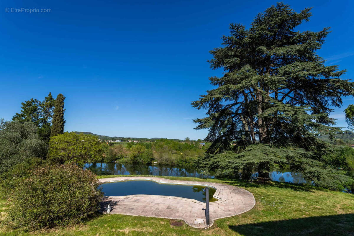 Maison à SAINT-SYLVESTRE-SUR-LOT