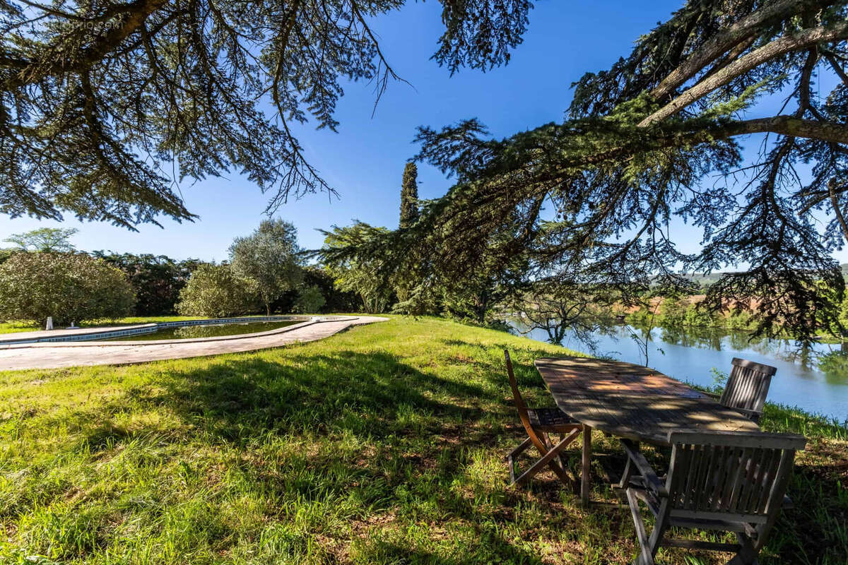 Maison à SAINT-SYLVESTRE-SUR-LOT