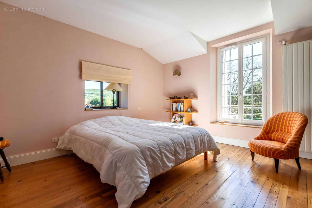 Maison à SAINT-SYLVESTRE-SUR-LOT