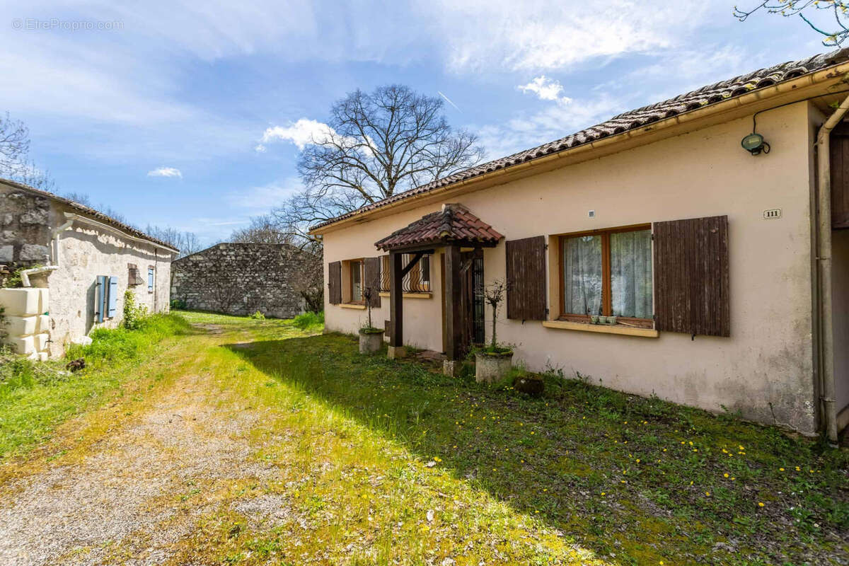 Maison à SAINT-MAURIN