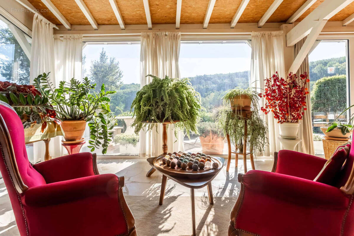 Maison à SAINT-ANTOINE-DE-FICALBA