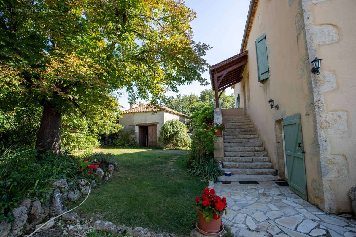 Maison à TOURNON-D&#039;AGENAIS