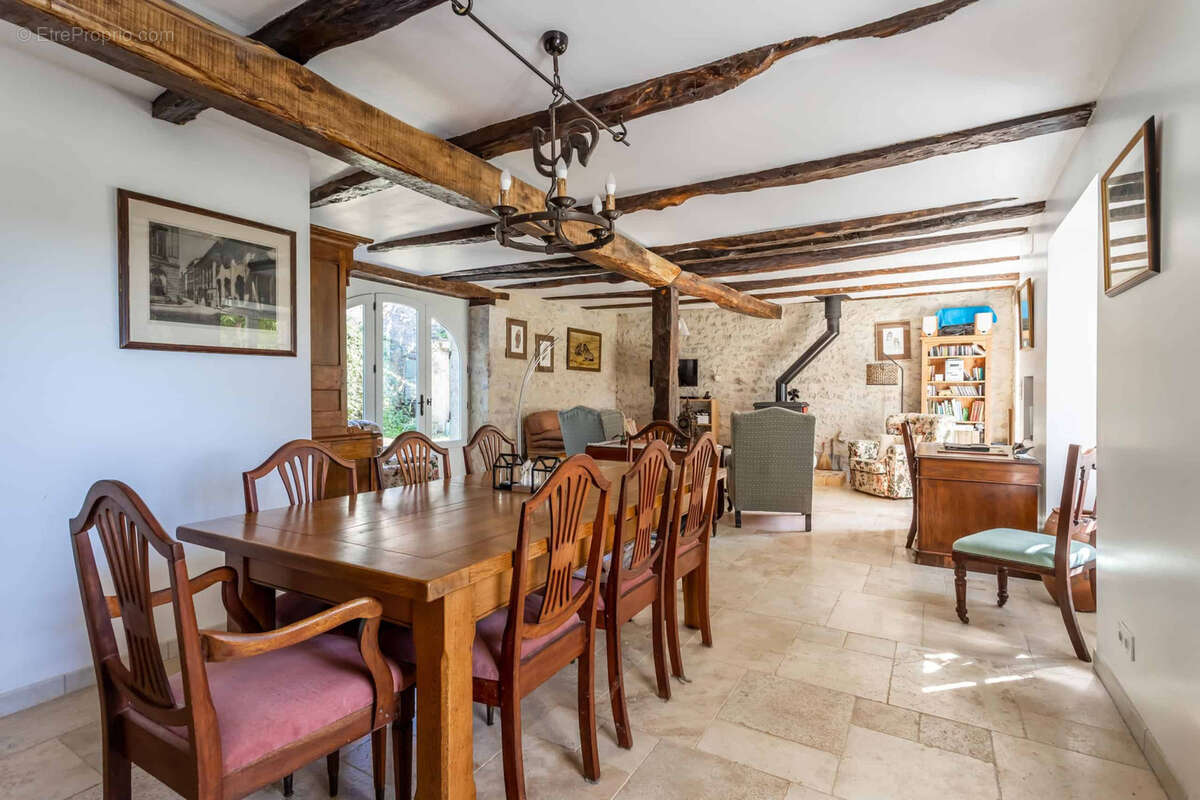 Maison à TOURNON-D&#039;AGENAIS