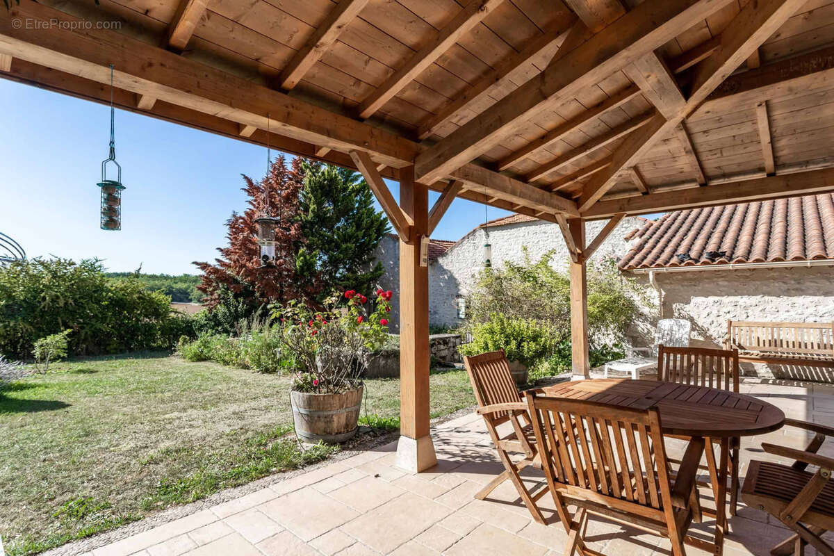 Maison à TOURNON-D&#039;AGENAIS