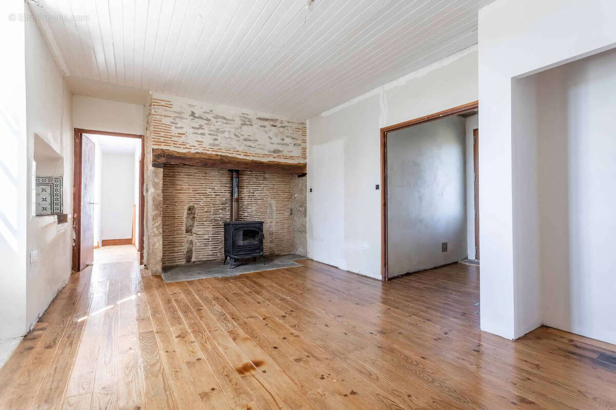 Maison à TOURNON-D&#039;AGENAIS