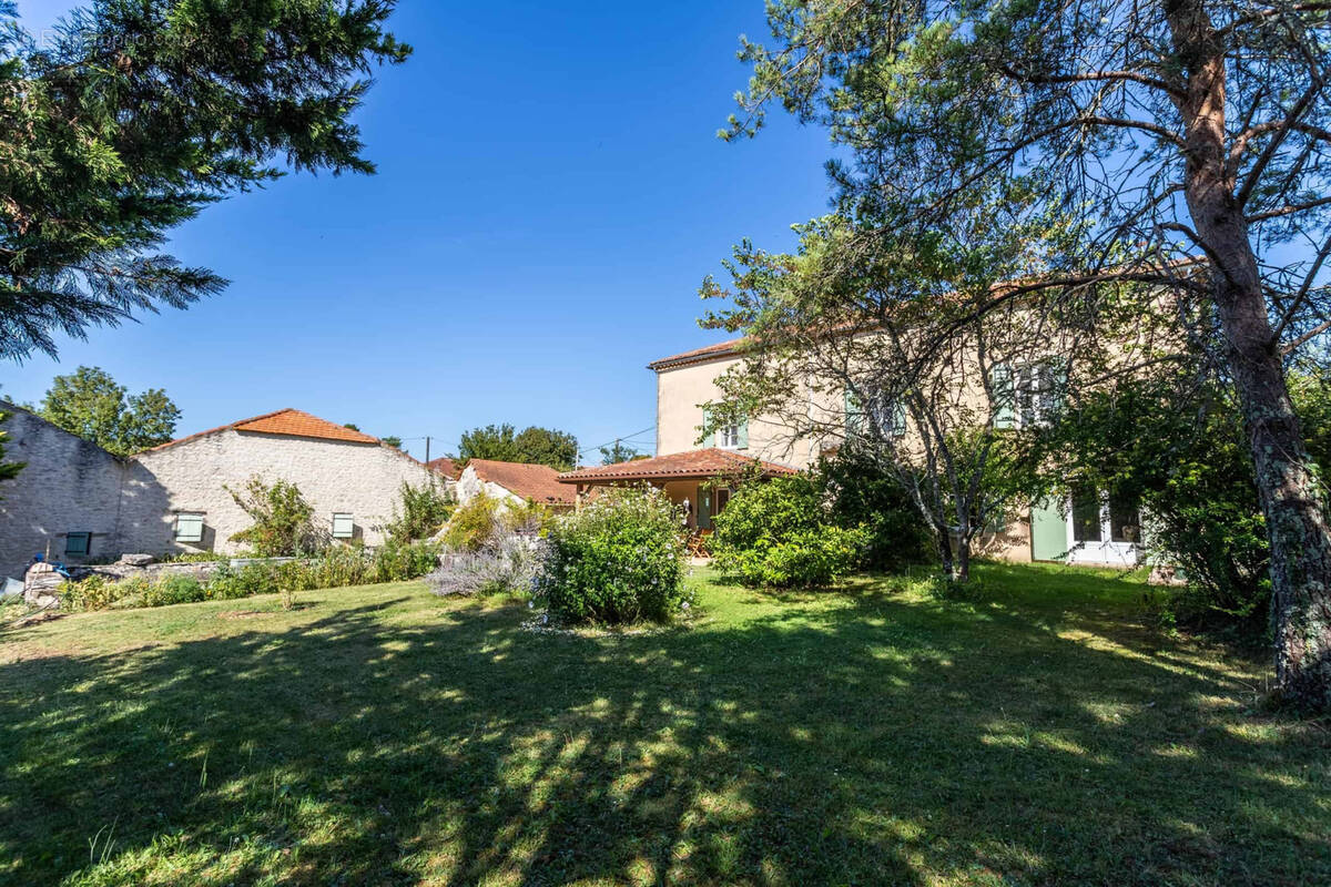 Maison à TOURNON-D&#039;AGENAIS