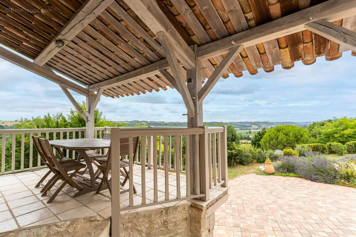 Maison à SAINT-MAURIN