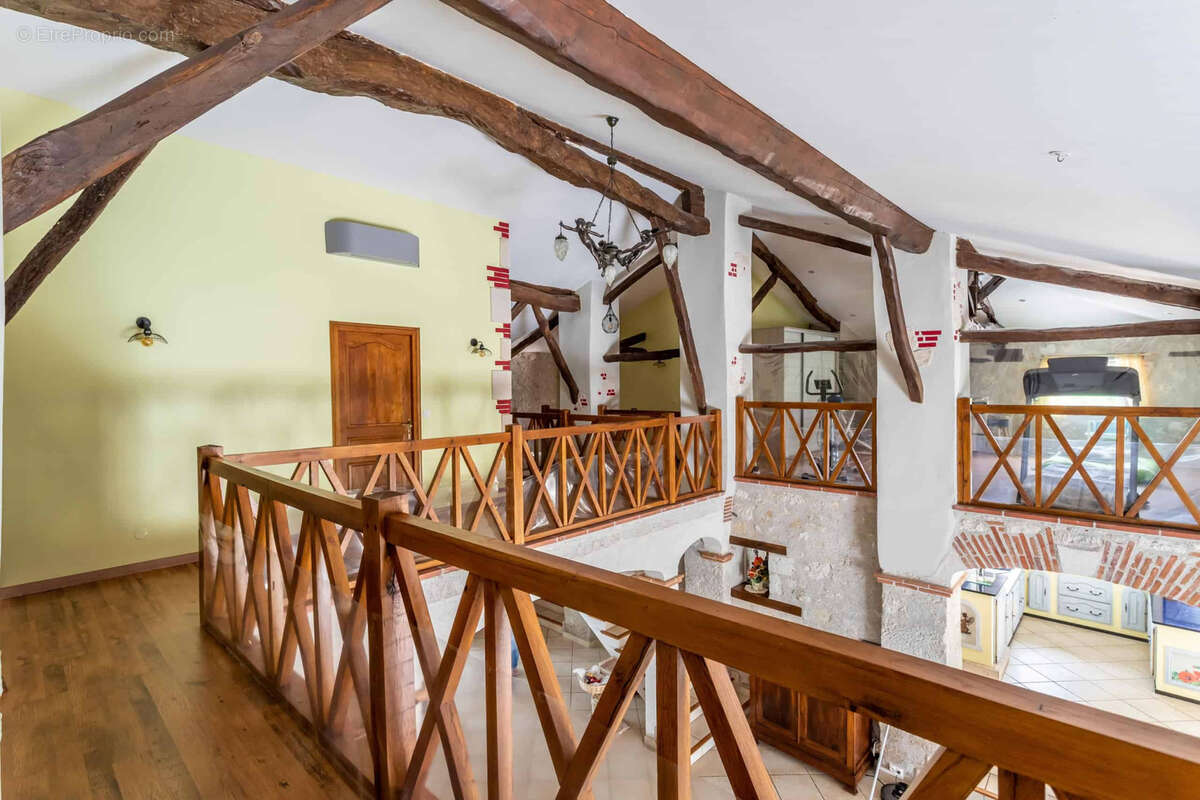 Maison à CASTELSAGRAT