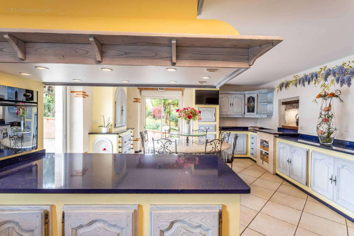 Maison à CASTELSAGRAT