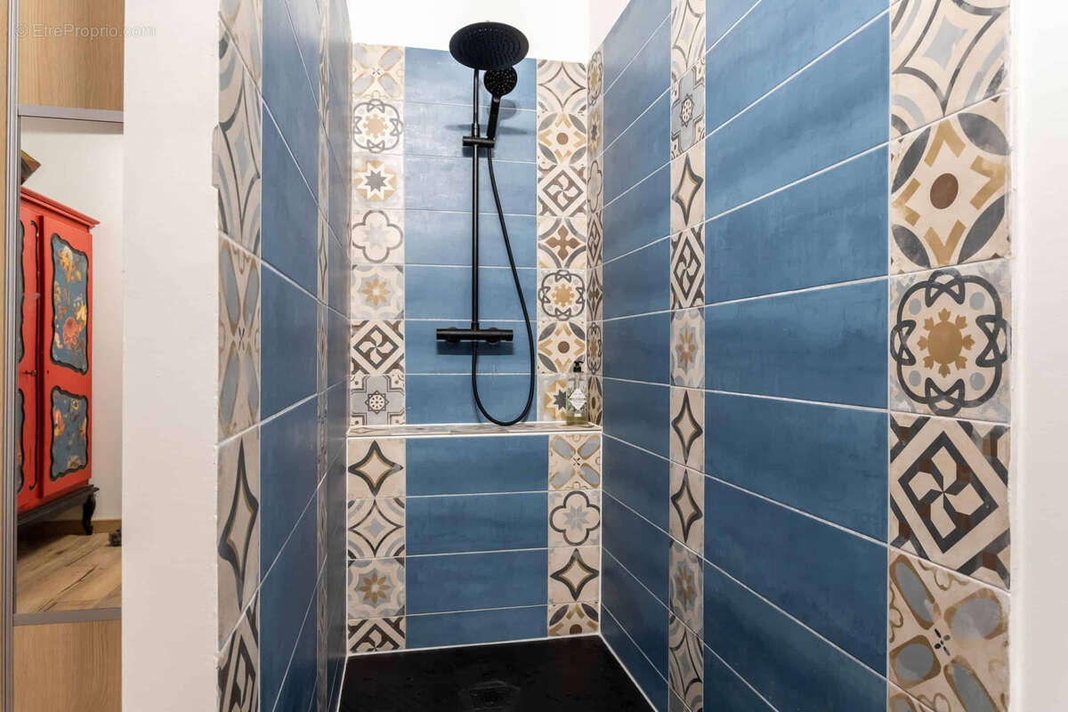 Maison à MONTAIGU-DE-QUERCY