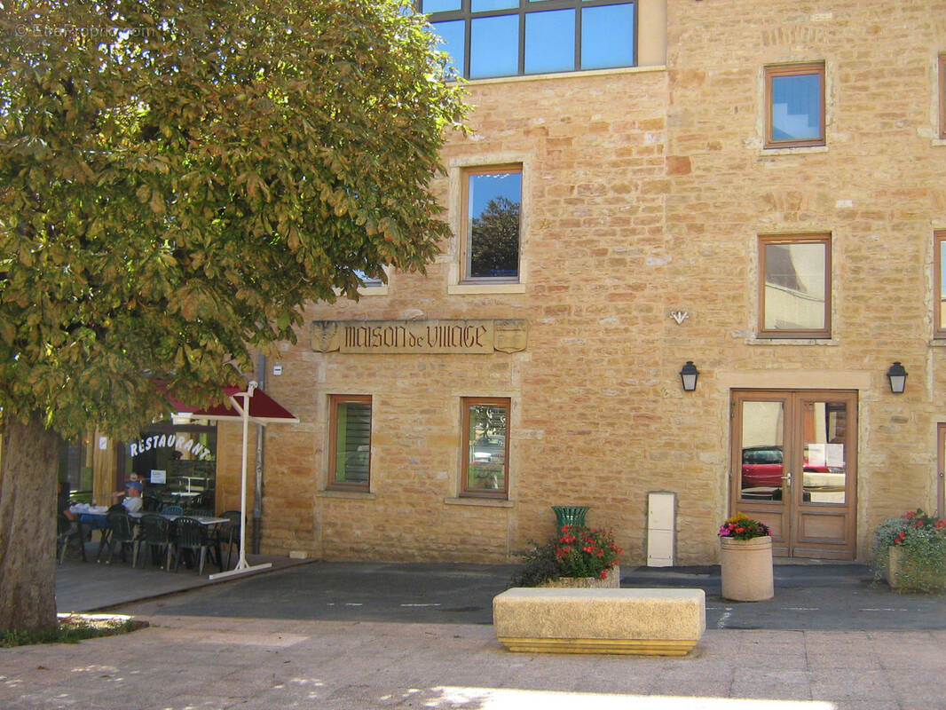 Appartement à LACENAS