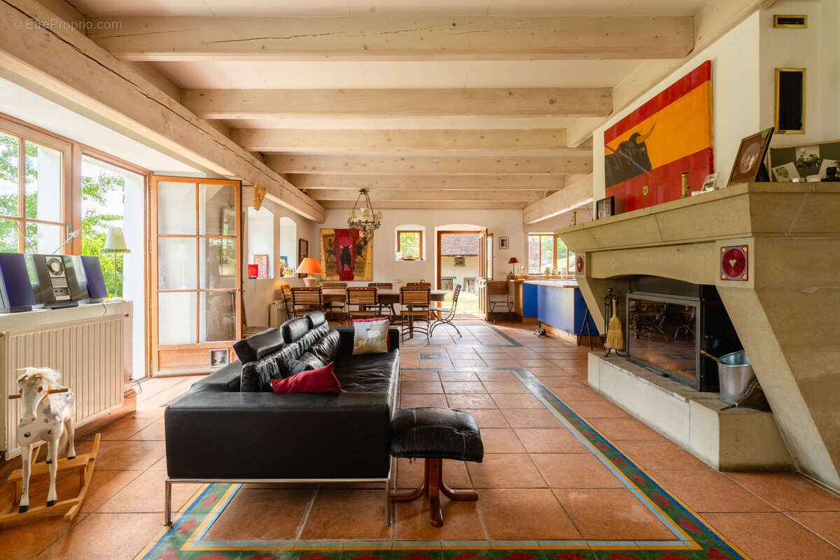 Maison à THORENS-GLIERES