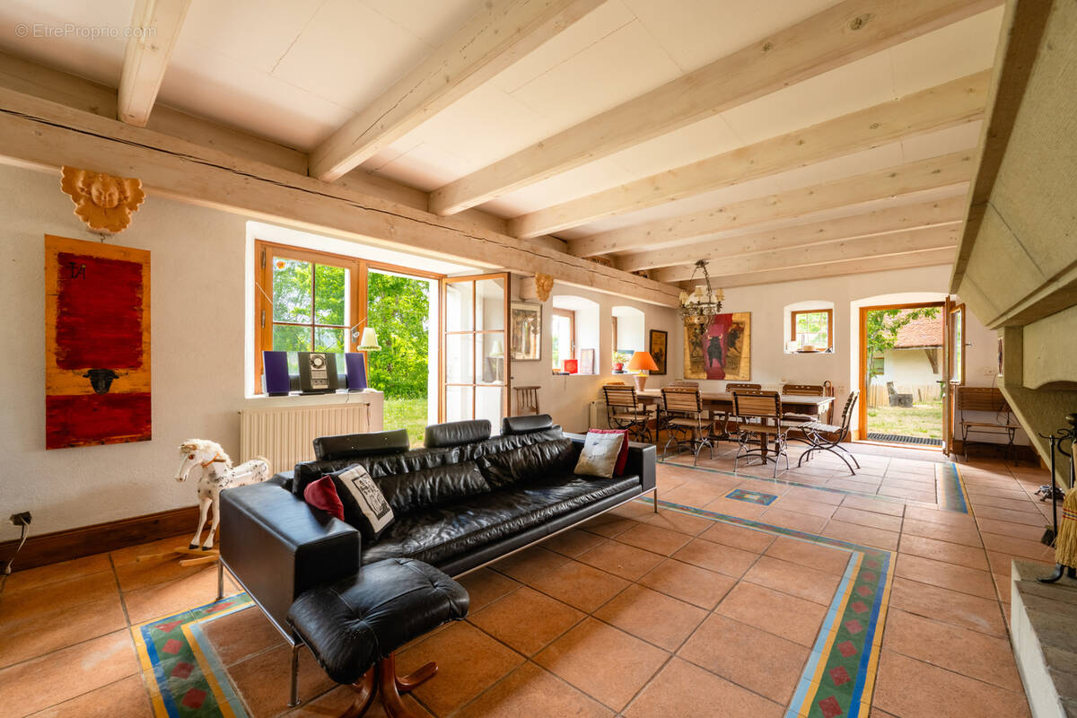 Maison à THORENS-GLIERES