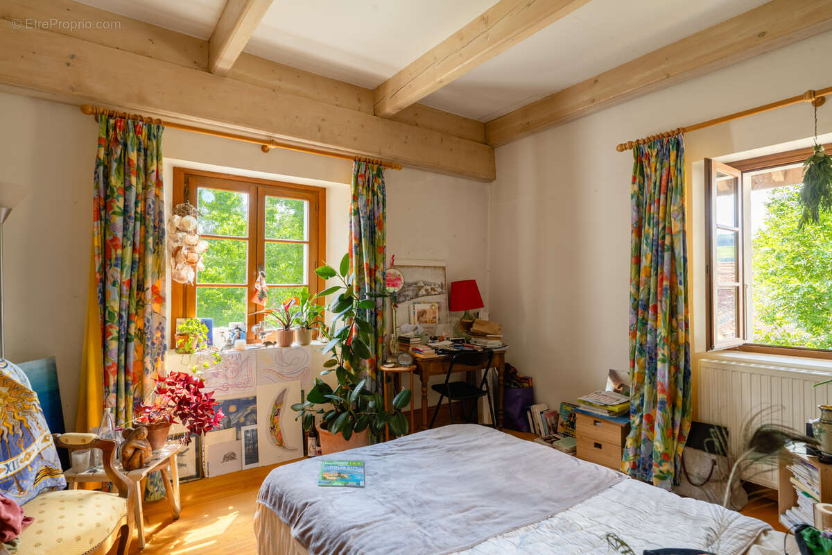 Maison à THORENS-GLIERES