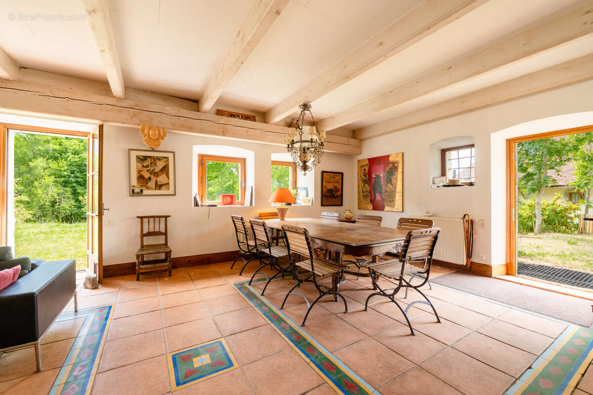 Maison à THORENS-GLIERES