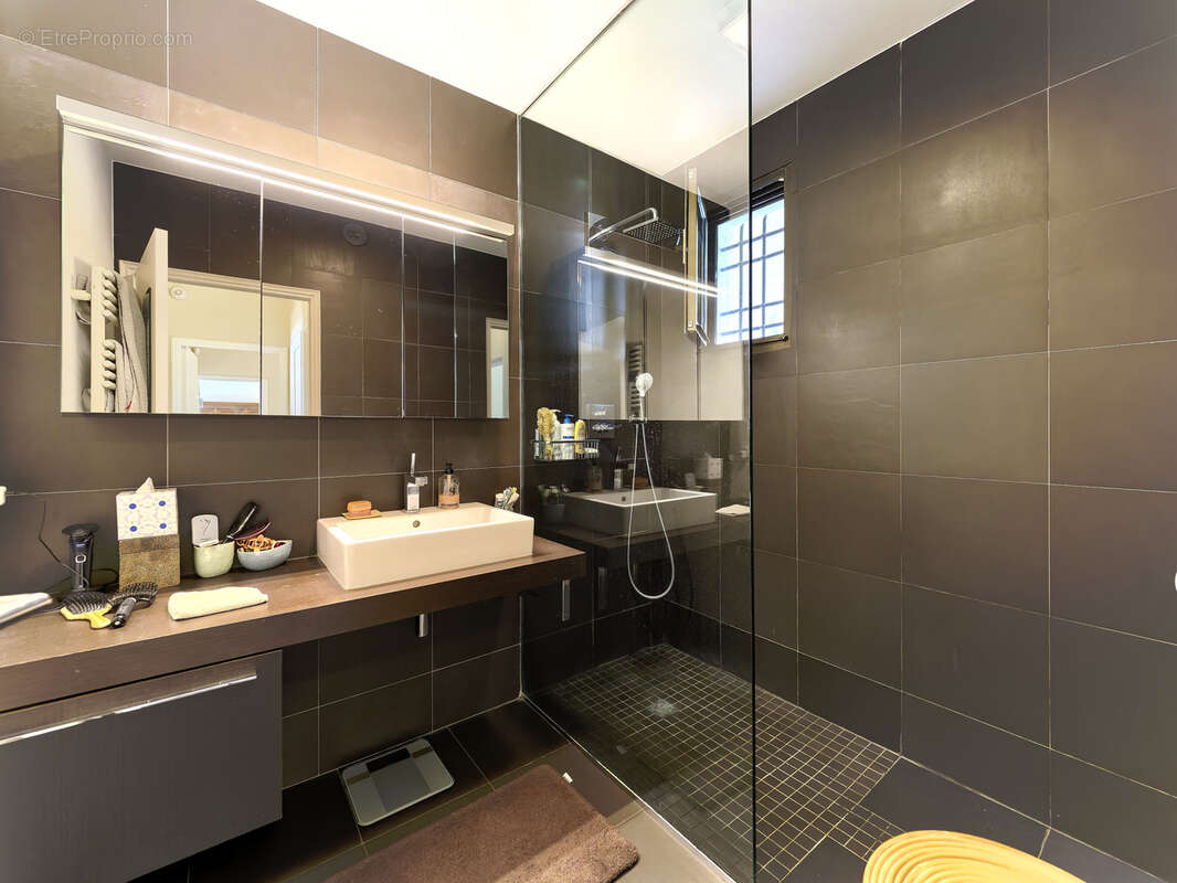 Maison à VILLENEUVE-LOUBET