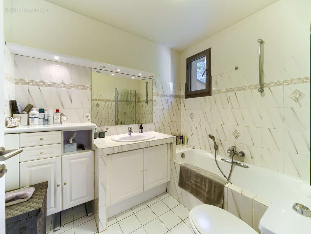 Maison à VILLENEUVE-LOUBET