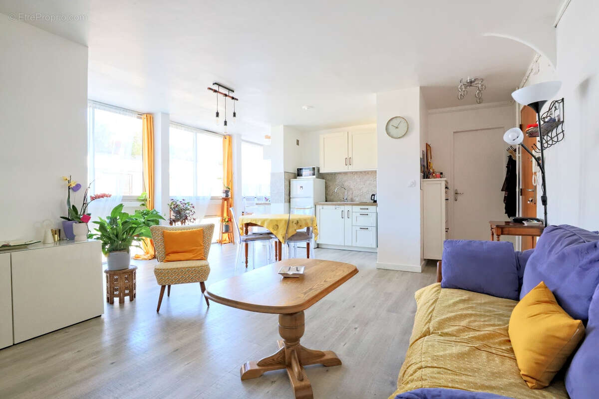 Appartement à HYERES