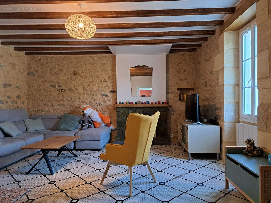 Maison à SAINT-MACAIRE