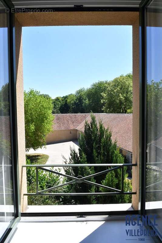 Appartement à VILLEPREUX