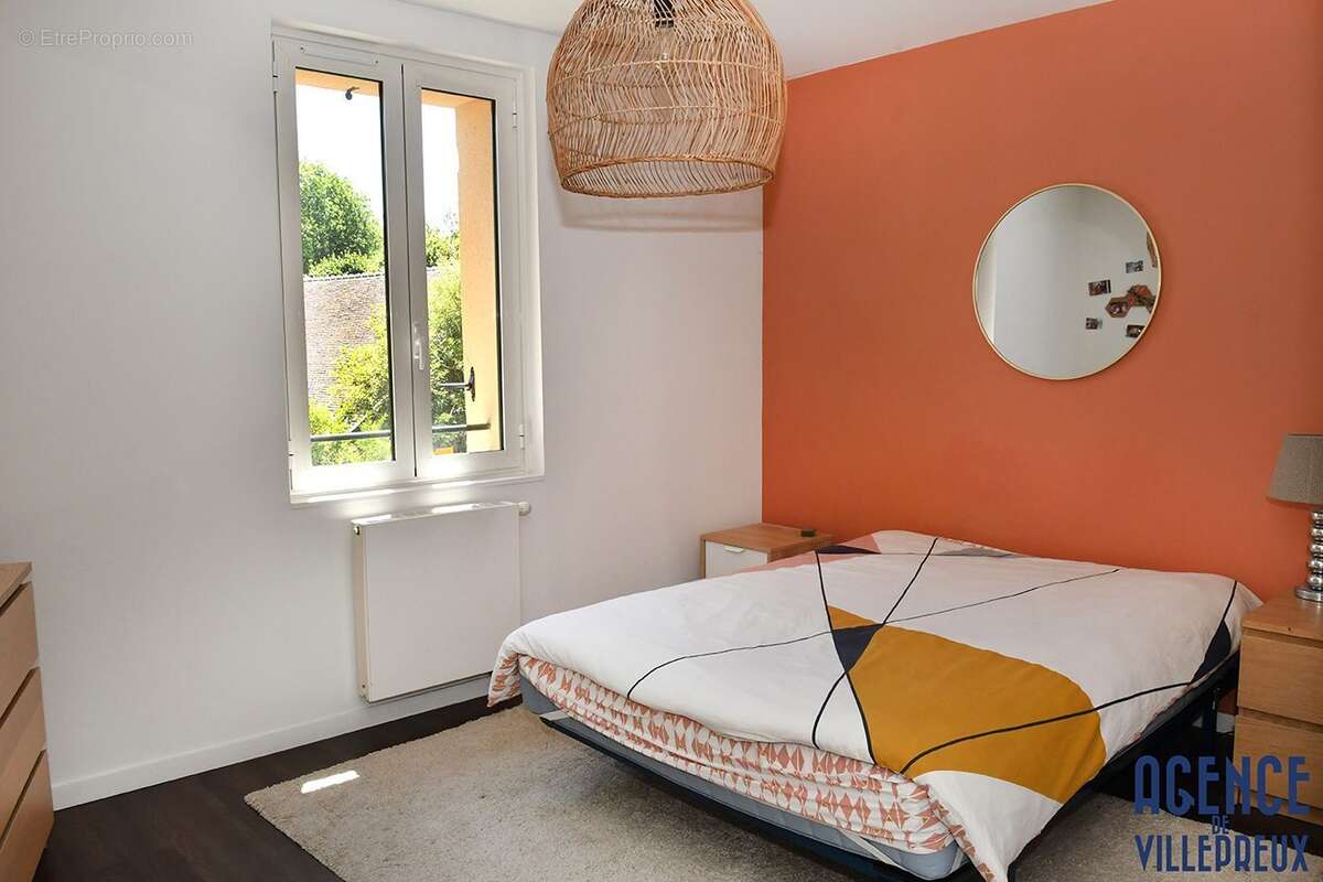 Appartement à VILLEPREUX