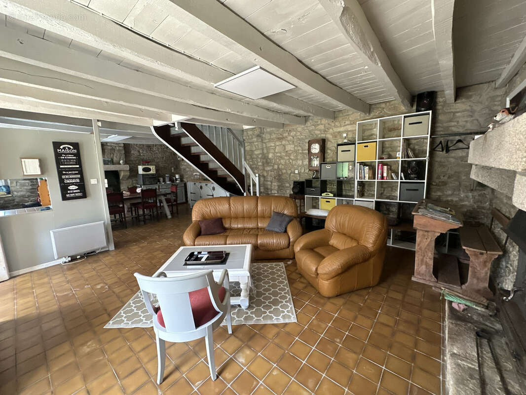 Maison à SAINT-BARTHELEMY