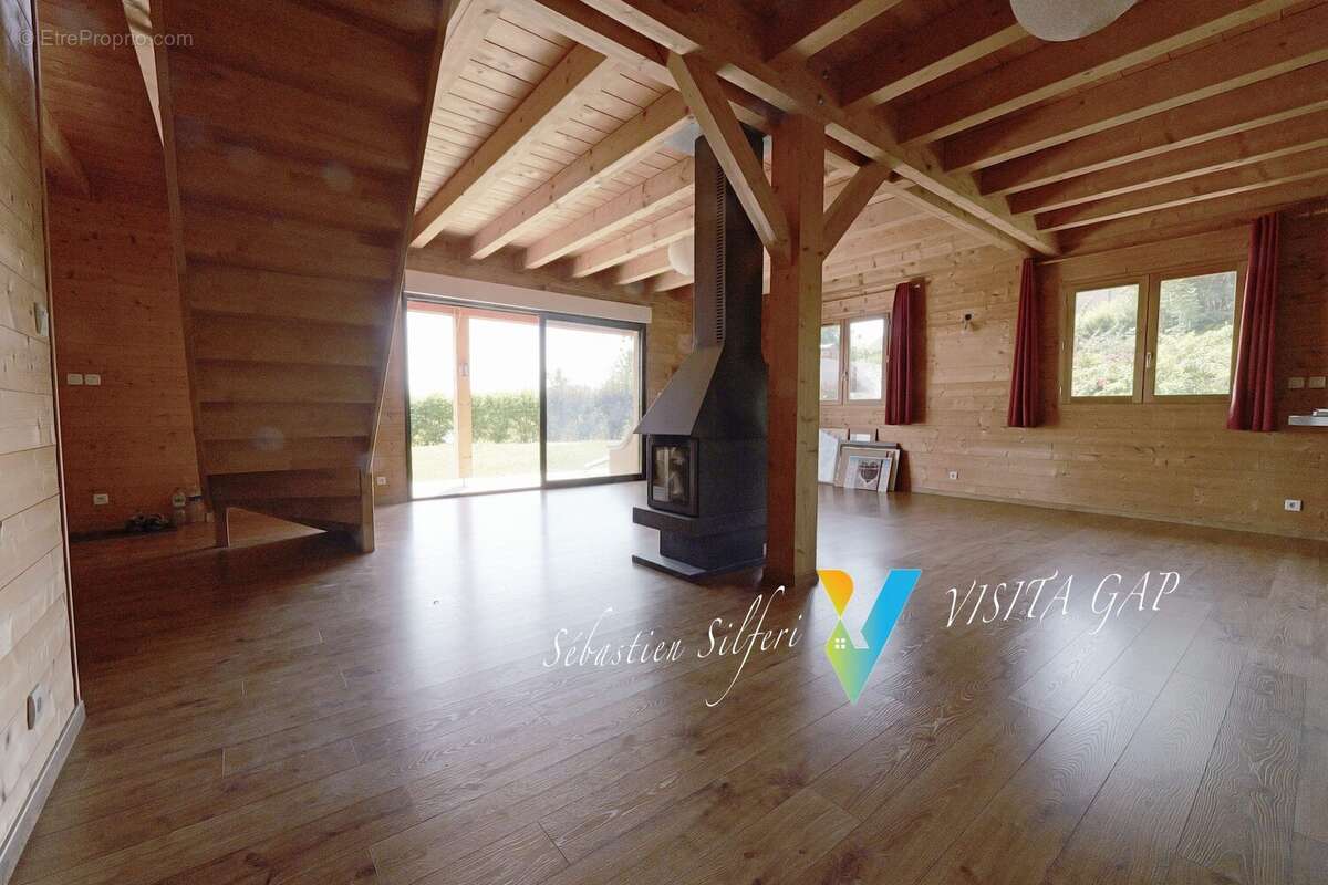 Maison à PELLEAUTIER