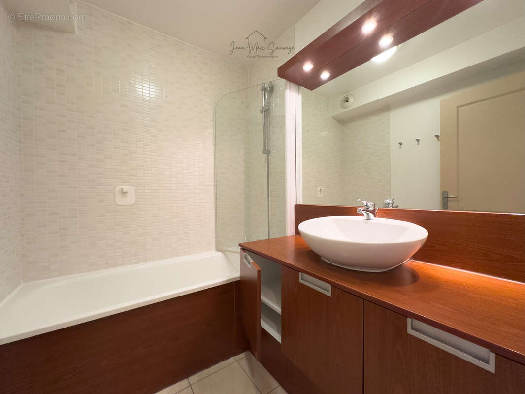 Appartement à MANDELIEU-LA-NAPOULE