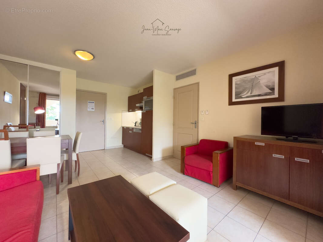 Appartement à MANDELIEU-LA-NAPOULE