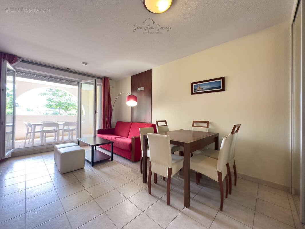 Appartement à MANDELIEU-LA-NAPOULE