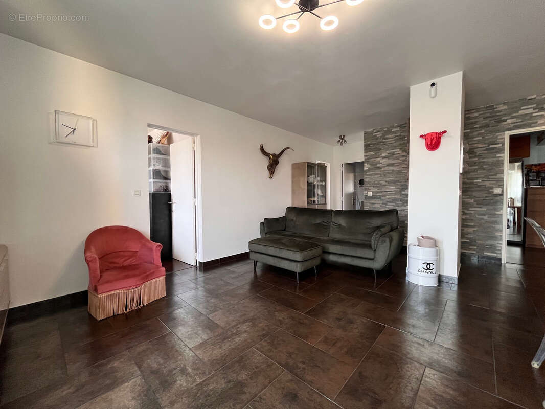 Appartement à FREJUS