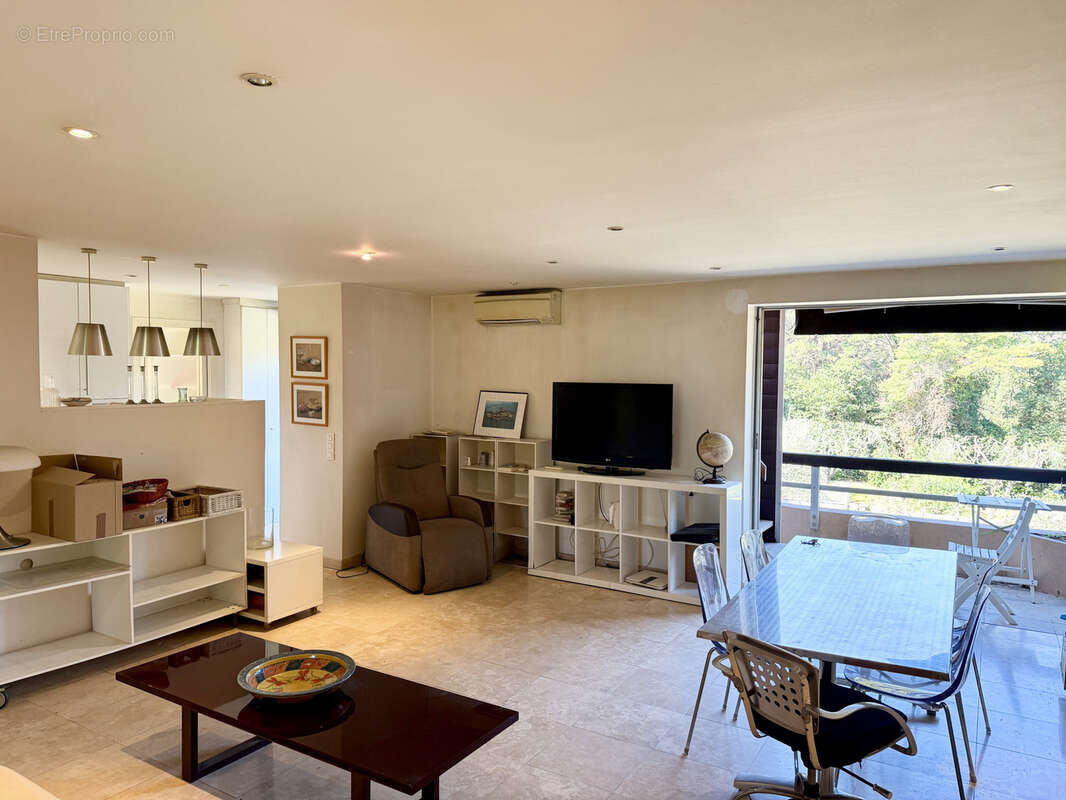 Appartement à SAINT-TROPEZ