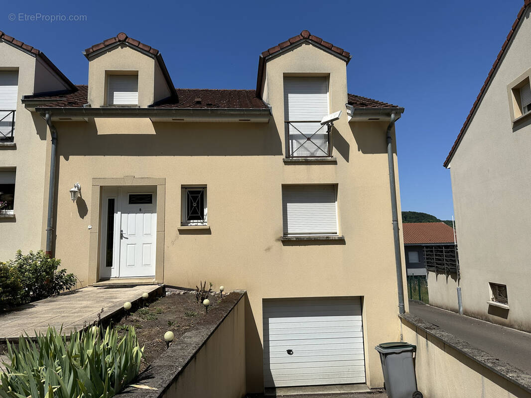 Maison à CORNY-SUR-MOSELLE