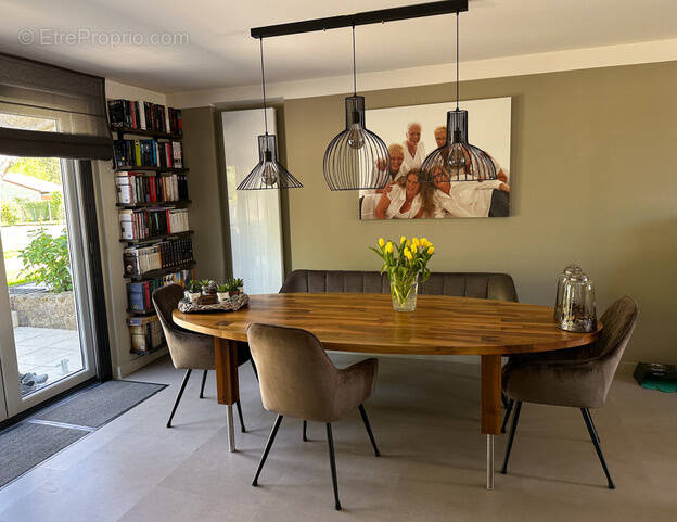 Maison à SAINT-LEGER-MAGNAZEIX