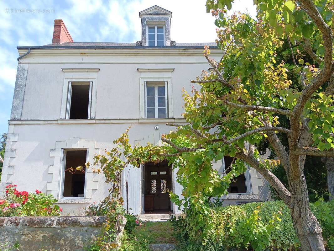 Maison à THESEE
