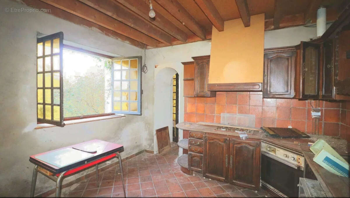 Maison à LA GUERCHE-SUR-L&#039;AUBOIS