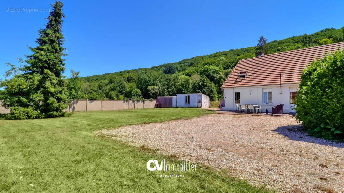 Maison à HONDOUVILLE